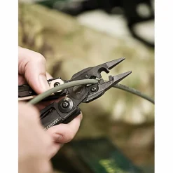 Multitools & Zakmessen-Leatherman MUT multitool black