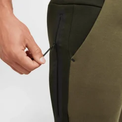 Nike Tech Fleece joggingbroek heren sequoia medium olive black< Broeken