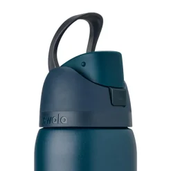 Drinkflessen-Owala FreeSip drinkfles 945 ml winter nights