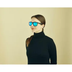 Sinner Rockford zonnebril smoke icy blue oil matte black< Zonnebrillen